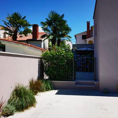 Stay In The Very Heart Of Porec - 50M To The Beach Buitenkant foto