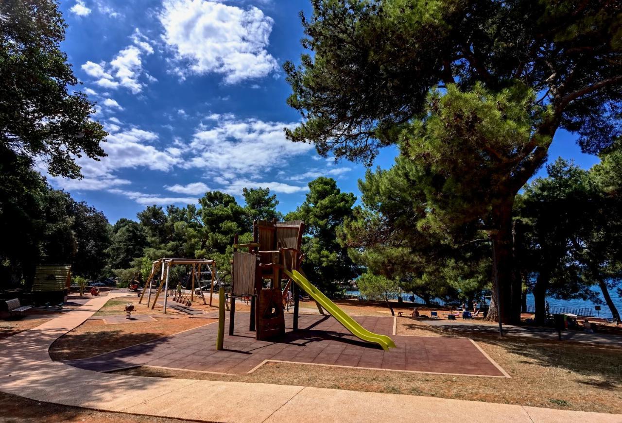 Stay In The Very Heart Of Porec - 50M To The Beach Buitenkant foto