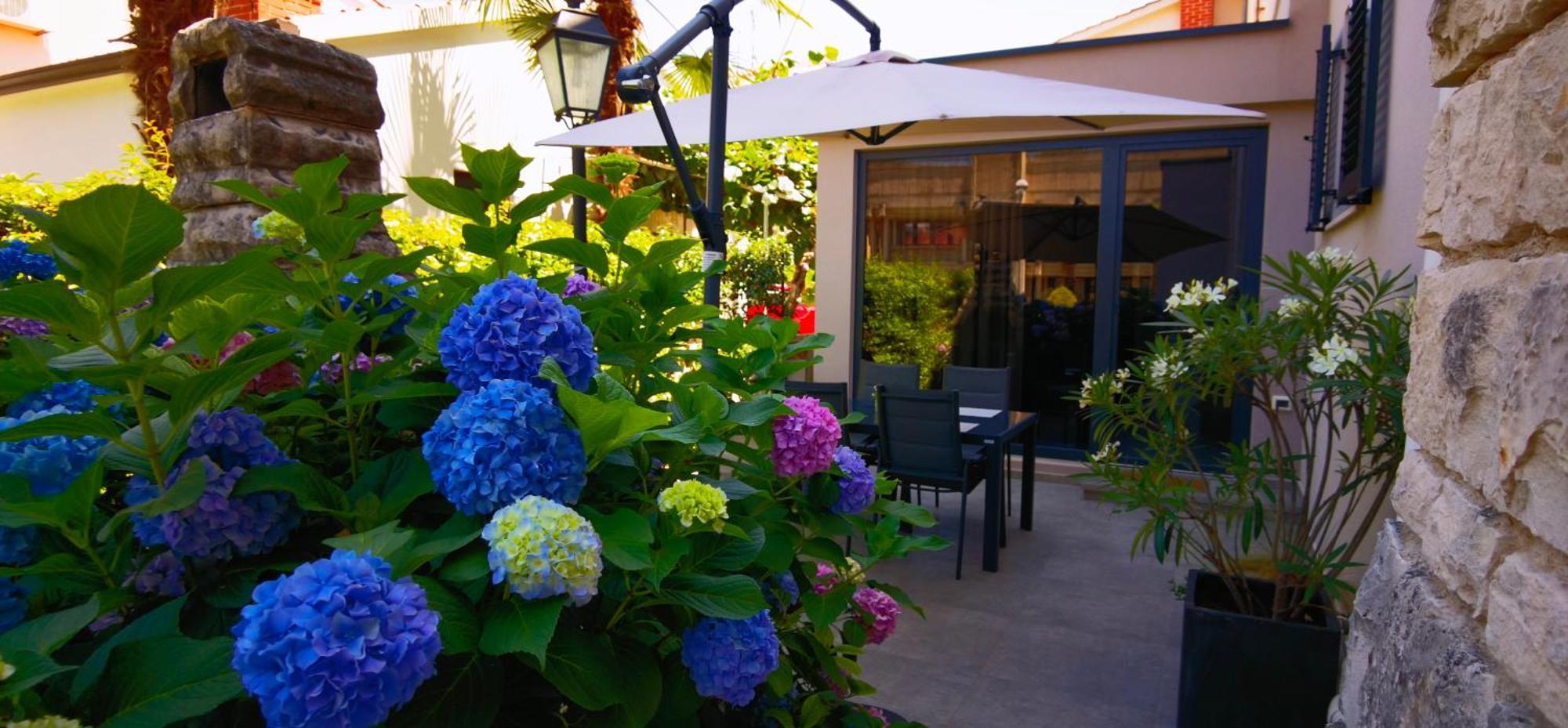 Stay In The Very Heart Of Porec - 50M To The Beach Buitenkant foto